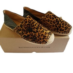 Matisse Swerve Women's Size 6 Calf Hair Flats Slip-On Tan Leopard NIB Comfort